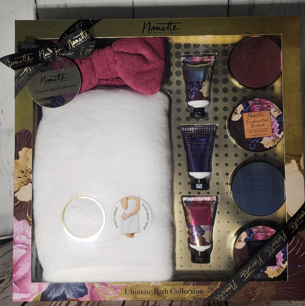 Bath set Nanette Lepore